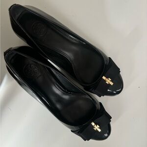 Tory Burch Chunky Heel with Bow Detail